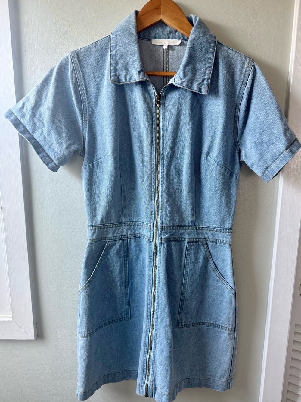 Light Blue Denim Zip-Front Short Sleeve Dress